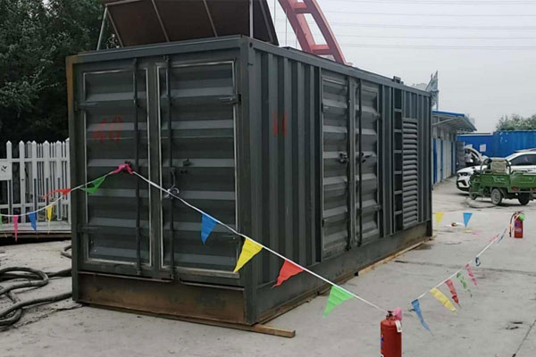 杜尔伯特发电机租赁空气滤清器多久更换一次？