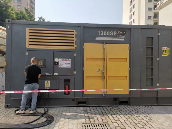 杜尔伯特500KW发电机组冬季应该配多大的启动电瓶？